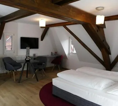 Hotel apartamentowy Ratskeller *